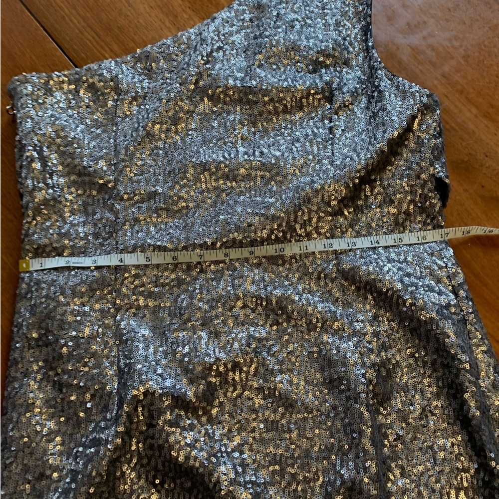 Pamella Roland Silver Sequin One‑Shoulder Dress – Size 12 - Picture 11 of 16